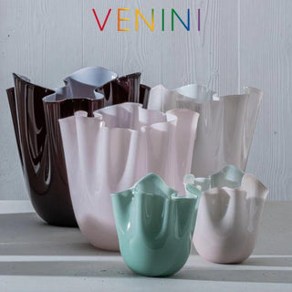 Venini Fazzoletto Bicolore 700.04 vase h. 13.5 cm. - Buy now on ShopDecor - Discover the best products by VENINI design